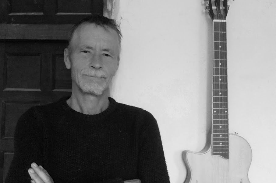 Instrumentalunterricht Online Onlineunterricht in Flamenco, Brasilianischer Gitarre, Songbegleitung, Klassik, Improvisation
